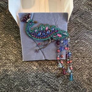 Oversized Avon 2004 Jeweltone Peacock Pin Brooch Green Blue Pink Rhinestone 7"